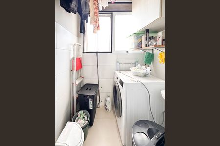 Apartamento à venda com 56m², 2 quartos e 1 vagaÁrea de Serviço