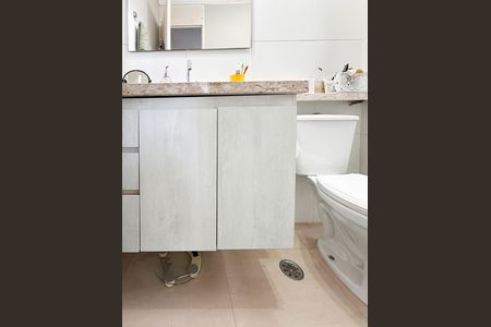 Apartamento à venda com 56m², 2 quartos e 1 vagaBanheiro da Suíte