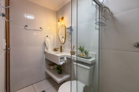Apartamento para alugar com 58m², 2 quartos e 1 vaga Apartamento para alugar com 58m², 2 quartos e 1 vagaBanheiro