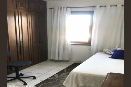 Casa à venda com 4 quartos, 231m² em Vila Marte, São Paulo