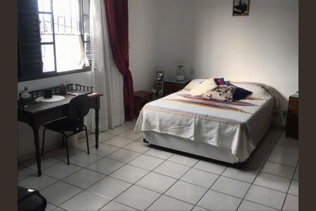 Casa à venda com 231m², 4 quartos e 2 vagas