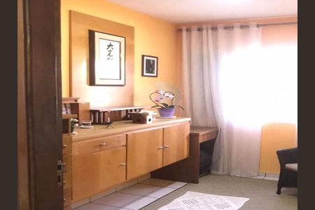 Casa à venda com 4 quartos, 231m² em Vila Marte, São Paulo