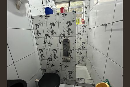 Casa à venda com 136m², 4 quartos e 2 vagasBanheiro