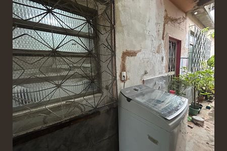 Casa à venda com 136m², 4 quartos e 2 vagasÁrea de Serviço