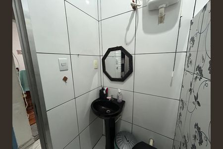 Banheiro de casa à venda com 4 quartos, 136m² em Tomás Coelho, Rio de Janeiro