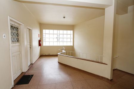 Apartamento para alugar com 70m², 2 quartos e sem vagaHall do Predio 