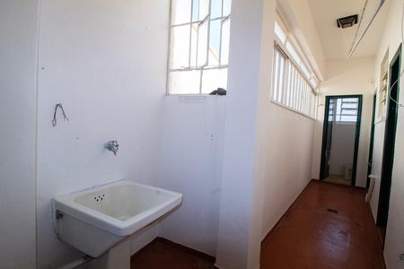 Apartamento para alugar com 70m², 2 quartos e sem vaga Apartamento para alugar com 70m², 2 quartos e sem vagaÁrea de Serviço