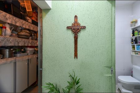Casa para alugar com 353m², 4 quartos e 4 vagas Casa para alugar com 353m², 4 quartos e 4 vagasDespensa