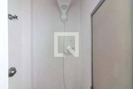Apartamento para alugar com 87m², 2 quartos e 1 vaga Apartamento para alugar com 87m², 2 quartos e 1 vagaBanheiro social