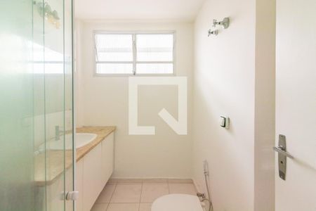 Apartamento para alugar com 87m², 2 quartos e 1 vaga Apartamento para alugar com 87m², 2 quartos e 1 vagaBanheiro da Suíte