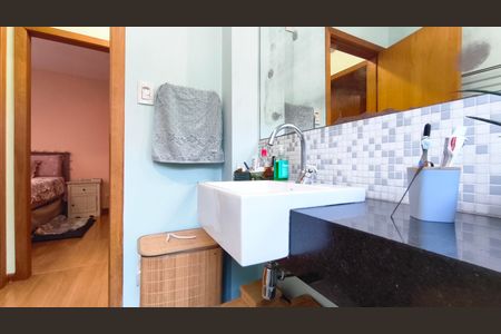 Apartamento à venda com 58m², 2 quartos e 1 vagaBanheiro