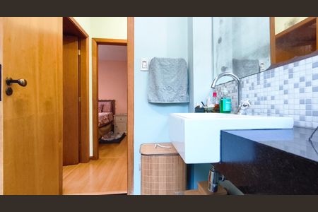 Apartamento à venda com 58m², 2 quartos e 1 vagaBanheiro