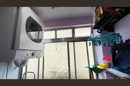 Apartamento à venda com 58m², 2 quartos e 1 vagaÁrea de Serviço