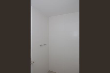 Apartamento à venda com 136m², 3 quartos e 2 vagas Apartamento à venda com 136m², 3 quartos e 2 vagasBanheiro da Suíte 3