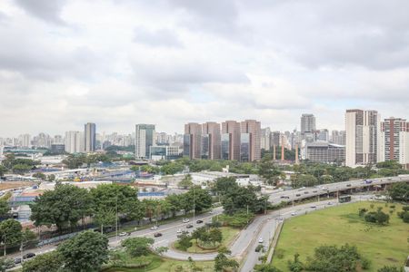 Apartamento à venda com 136m², 3 quartos e 2 vagas Apartamento à venda com 136m², 3 quartos e 2 vagasVista da Sacada