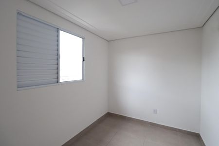 Quarto 1 de apartamento à venda com 2 quartos, 46m² em Vila Esperança, São Paulo