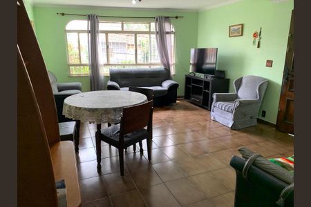 Casa à venda com 3 quartos, 138m² em Bosque da Saúde, São Paulo