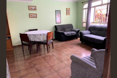 Casa à venda com 3 quartos, 138m² em Bosque da Saúde, São Paulo