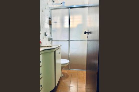 Casa à venda com 138m², 3 quartos e 3 vagas