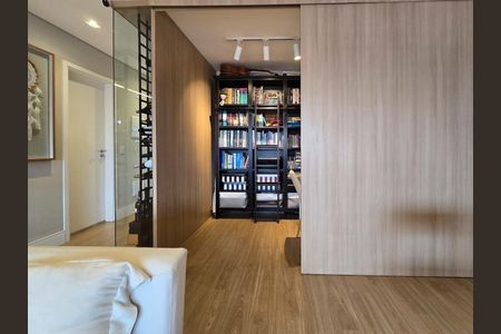 Apartamento à venda com 108m², 3 quartos e 2 vagas Apartamento à venda com 108m², 3 quartos e 2 vagasSala