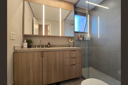 Apartamento à venda com 108m², 3 quartos e 2 vagas Apartamento à venda com 108m², 3 quartos e 2 vagasBanheiro social