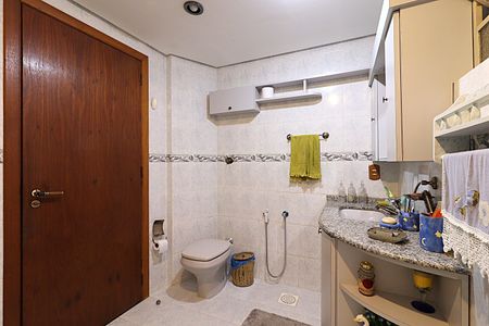 Apartamento à venda com 122m², 3 quartos e 1 vagaBanheiro 
