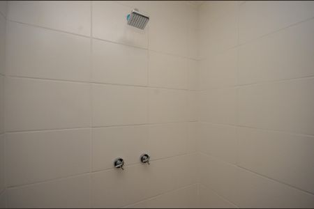 Apartamento para alugar com 44m², 2 quartos e sem vaga Apartamento para alugar com 44m², 2 quartos e sem vagaBanheiro
