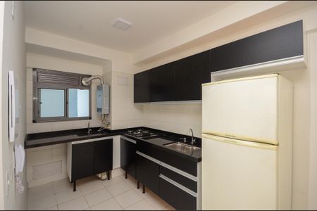 Cozinha de apartamento à venda com 2 quartos, 44m² em Vila Albertina, São Paulo