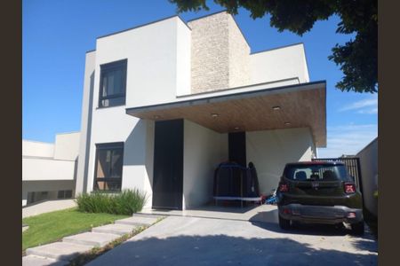 Casa de condomínio à venda com 298m², 5 quartos e 4 vagas Casa de condomínio à venda com 298m², 5 quartos e 4 vagasFoto 29