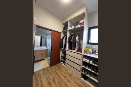 Casa de condomínio à venda com 298m², 5 quartos e 4 vagas Casa de condomínio à venda com 298m², 5 quartos e 4 vagasFoto 16