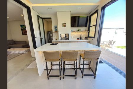 Casa de condomínio à venda com 298m², 5 quartos e 4 vagas Casa de condomínio à venda com 298m², 5 quartos e 4 vagasFoto 17