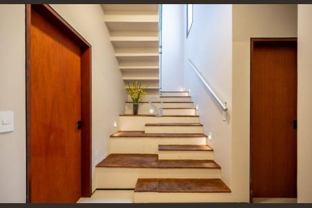 Casa de condomínio à venda com 298m², 5 quartos e 4 vagas Casa de condomínio à venda com 298m², 5 quartos e 4 vagasFoto 53