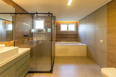 Apartamento à venda com 3 quartos, 315m² em Santo Amaro, São Paulo