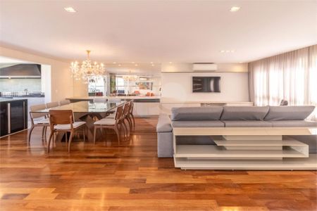 Apartamento à venda com 3 quartos, 315m² em Santo Amaro, São Paulo
