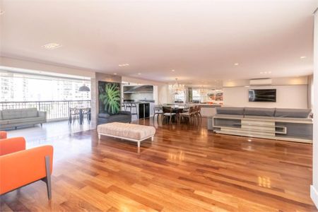 Apartamento à venda com 3 quartos, 315m² em Santo Amaro, São Paulo