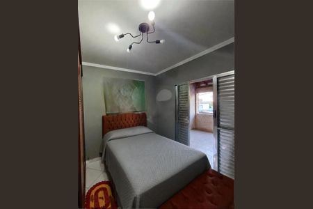 Casa à venda com 180m², 2 quartos e 2 vagas