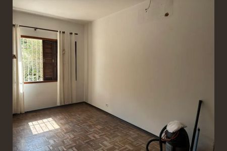 Casa à venda com 200m², 2 quartos e 2 vagas Casa à venda com 200m², 2 quartos e 2 vagasFoto 08
