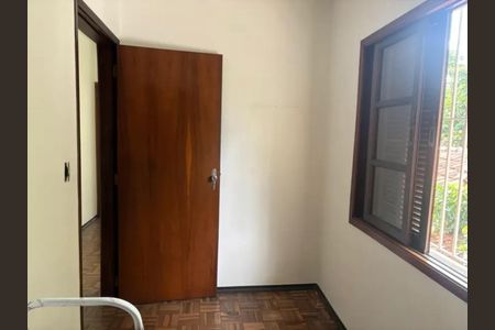 Casa à venda com 200m², 2 quartos e 2 vagas Casa à venda com 200m², 2 quartos e 2 vagasFoto 11