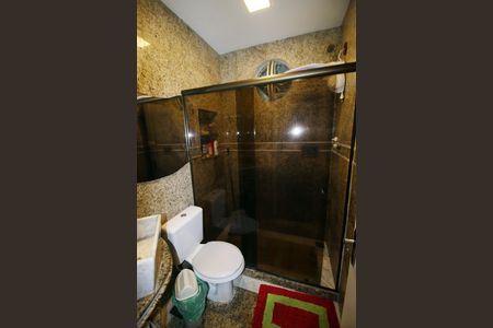 Apartamento à venda com 110m², 3 quartos e sem vagaBanheiro 