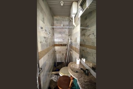 Apartamento à venda com 110m², 3 quartos e sem vagaBanheiro de serviço