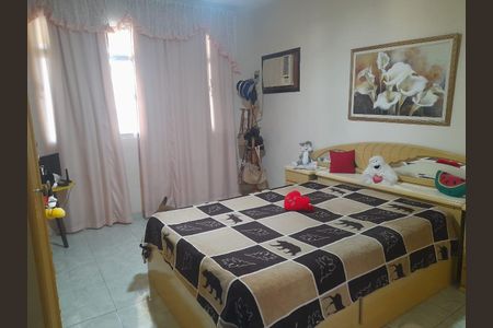 Casa para alugar com 241m², 3 quartos e 3 vagas Casa para alugar com 241m², 3 quartos e 3 vagasQuarto 2