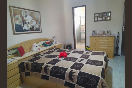 Casa para alugar com 241m², 3 quartos e 3 vagas Casa para alugar com 241m², 3 quartos e 3 vagasQuarto 2