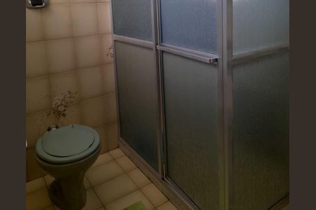 Casa para alugar com 241m², 3 quartos e 3 vagas Casa para alugar com 241m², 3 quartos e 3 vagasBanheiro