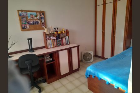 Casa para alugar com 241m², 3 quartos e 3 vagas Casa para alugar com 241m², 3 quartos e 3 vagasQuarto 1