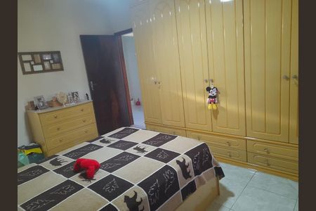 Casa para alugar com 241m², 3 quartos e 3 vagas Casa para alugar com 241m², 3 quartos e 3 vagasQuarto 2