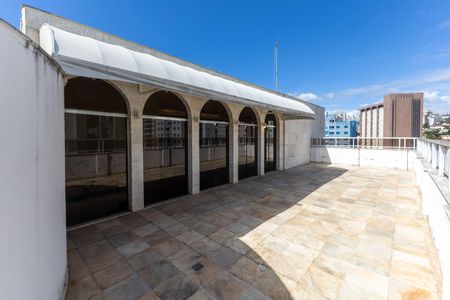 Cobertura de apartamento à venda com 5 quartos, 561m² em Santo Antônio, Belo Horizonte