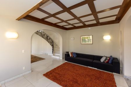 Apartamento à venda com 561m², 5 quartos e 2 vagas Apartamento à venda com 561m², 5 quartos e 2 vagasSala 3