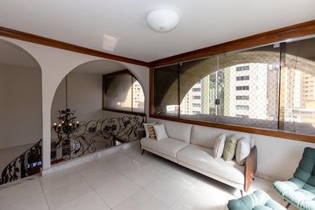Apartamento à venda com 561m², 5 quartos e 2 vagas Apartamento à venda com 561m², 5 quartos e 2 vagasSala 5