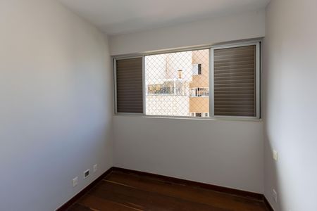 Apartamento à venda com 561m², 5 quartos e 2 vagas Apartamento à venda com 561m², 5 quartos e 2 vagasQuarto 3