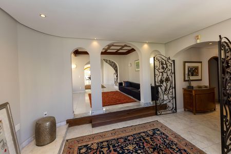 Apartamento à venda com 561m², 5 quartos e 2 vagas Apartamento à venda com 561m², 5 quartos e 2 vagasSala 4